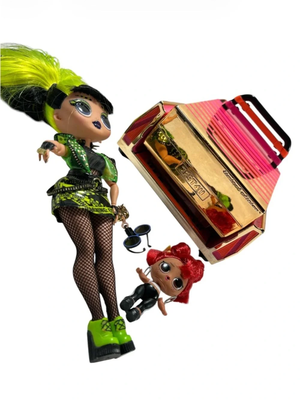 L.O.L. Surprise! OMG Glamper 2-in-1 Gold Limited Edition + Fashion Dolls Set‎